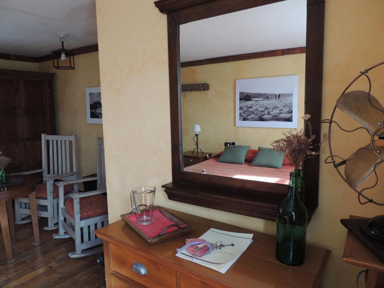 Patagonia Rebelde (Adults Only) Hotell El Calafate Eksteriør bilde